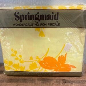 VINTAGE ~ Springmaid Yellow & Orange Floral King Flat Sheet